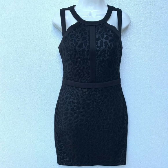 Guess Women's‎ Dress Size 4 Black Sleeveless Zip Up - Picture 1 of 5